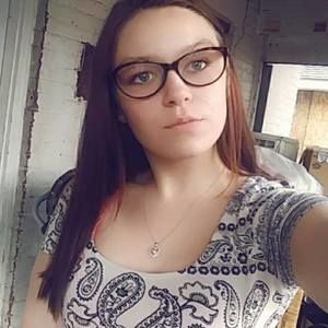 Meet your Posher, Calysa